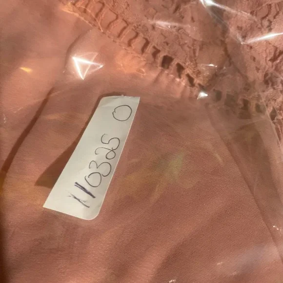 Daytrip Women's Pink Lace Sleeve‎ Blouse Top Shirt Size S - Picture 10 of 10